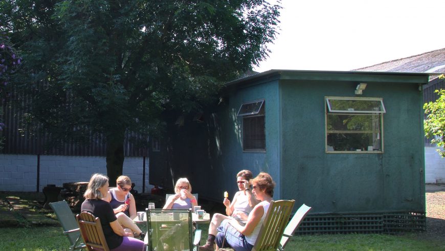 Synthetic Horseshoes Reduce Impact